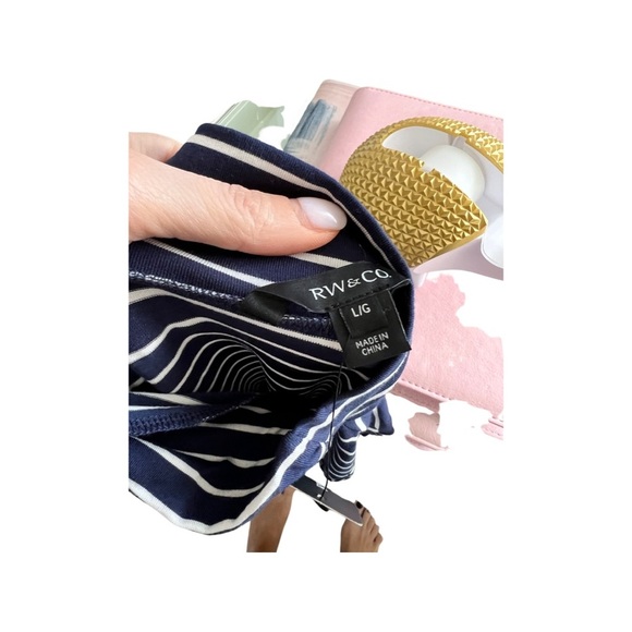 RW&CO STRIPED LONG SLEEVE MED - Picture 6 of 7